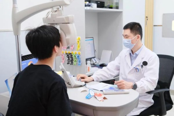 配资平台下载 三维一体近视防控|医学验光VS普通验光，合肥普瑞眼科视光专家告诉你区别在哪里_大皖新闻 | 安徽网